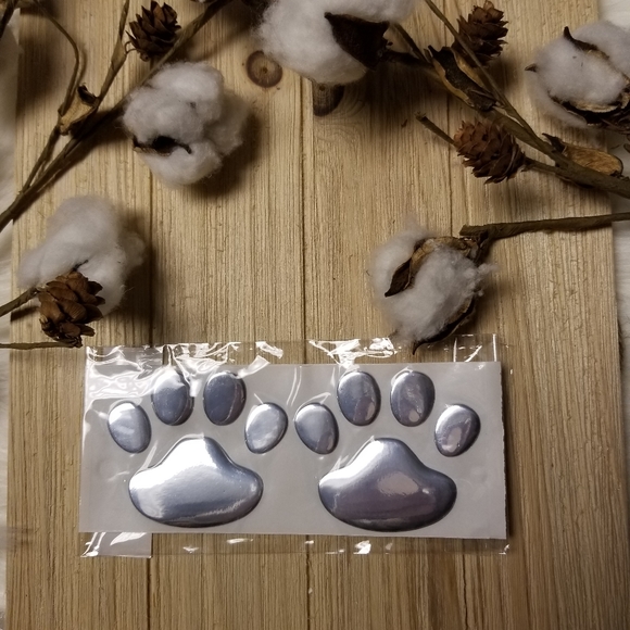 🐾🐾Super Cute Silver Paw Print decal car stickers - Picture 7 of 9